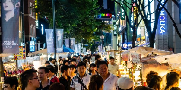 地攤經濟取代新零售？